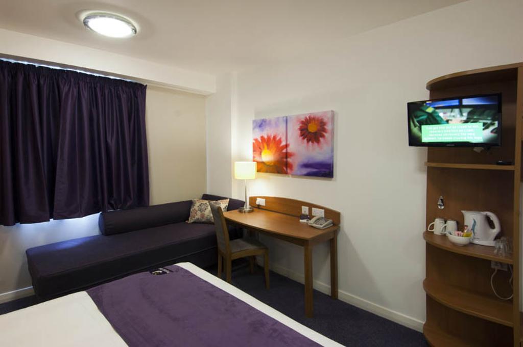 Premier Inn Hatfield Esterno foto